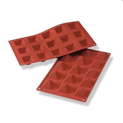 Stampo silicone 15 Piramidi mm.36x36x22h  SF008